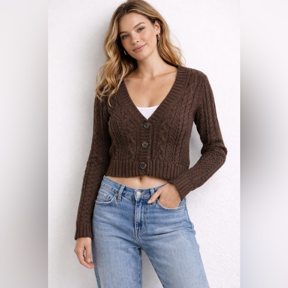 American Eagle Outfitters Sweaters - 🤎 American Eagle Y2K Cable Knit Cropped Cardigan Brown Size Small 🤎